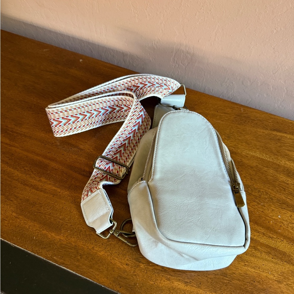 Stylish light Grey Crossbody Bag